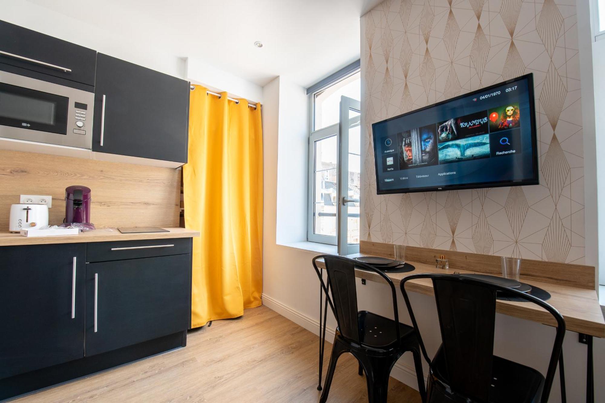 Au Nouveau Boulonnais - 4 Appartements Charmants Pour Couples, Familles Et Groupe D'Amis, Vieille Ville Et Centre Ville De Boulogne Sur Mer מראה חיצוני תמונה