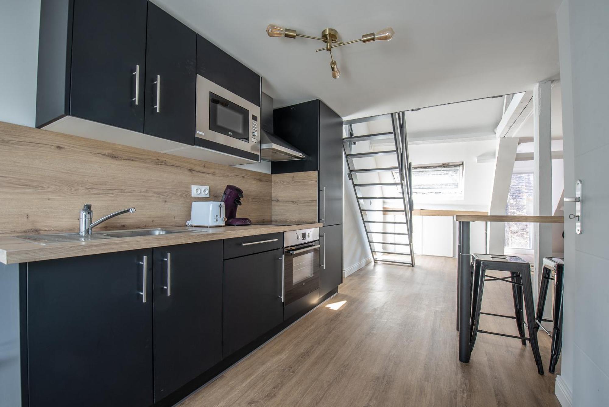 Au Nouveau Boulonnais - 4 Appartements Charmants Pour Couples, Familles Et Groupe D'Amis, Vieille Ville Et Centre Ville De Boulogne Sur Mer מראה חיצוני תמונה