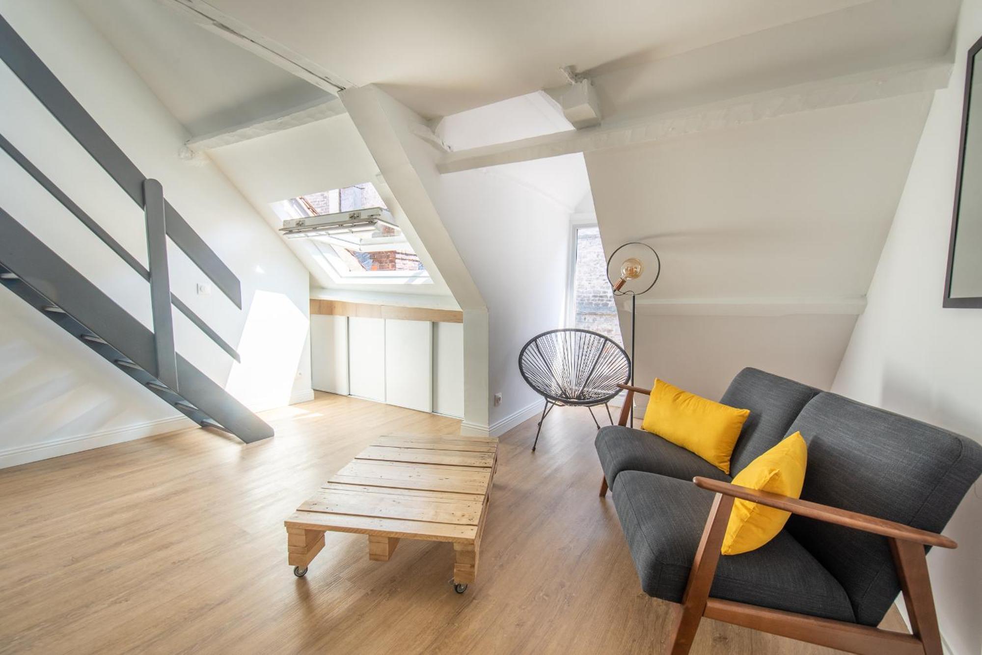 Au Nouveau Boulonnais - 4 Appartements Charmants Pour Couples, Familles Et Groupe D'Amis, Vieille Ville Et Centre Ville De Boulogne Sur Mer מראה חיצוני תמונה
