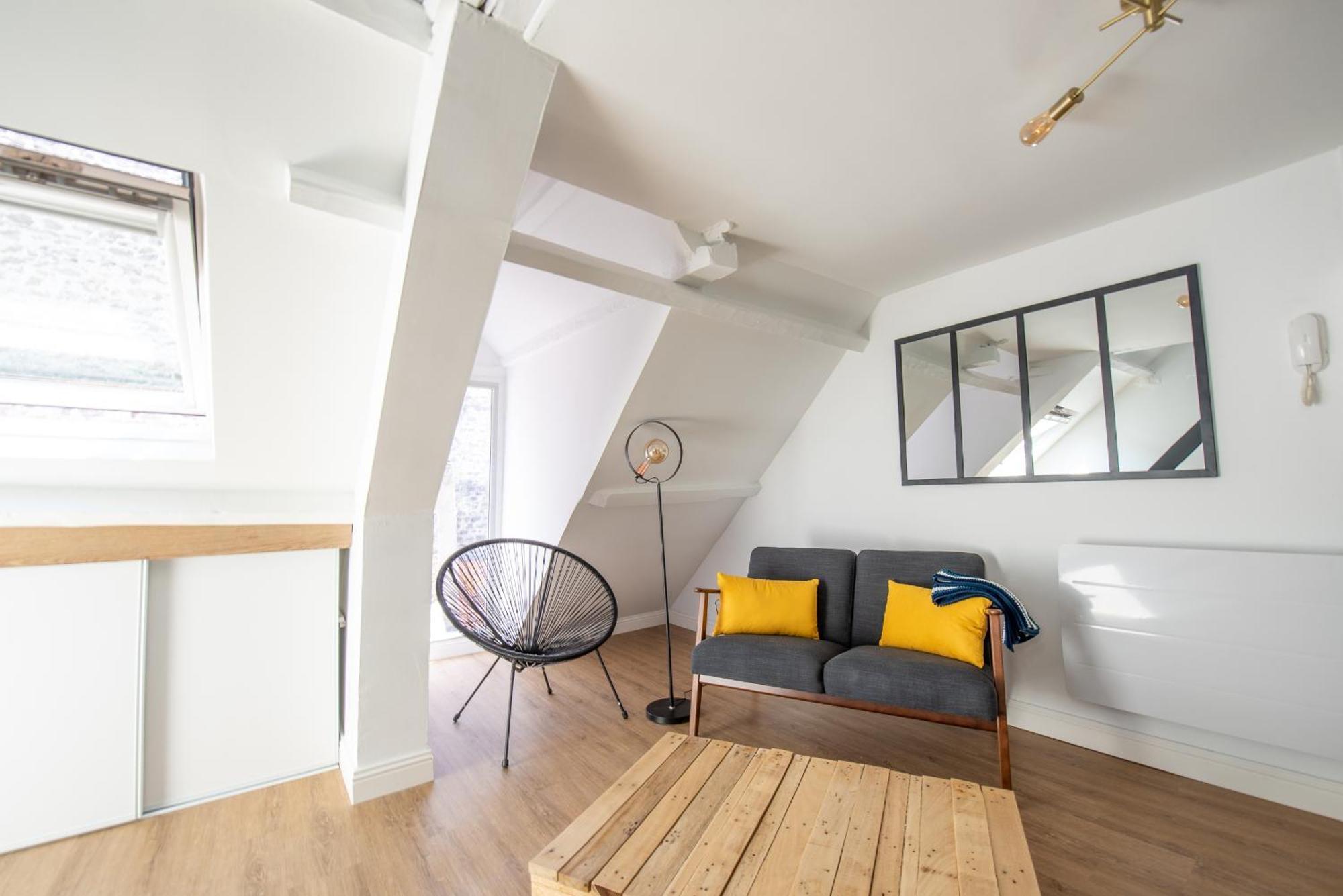 Au Nouveau Boulonnais - 4 Appartements Charmants Pour Couples, Familles Et Groupe D'Amis, Vieille Ville Et Centre Ville De Boulogne Sur Mer מראה חיצוני תמונה